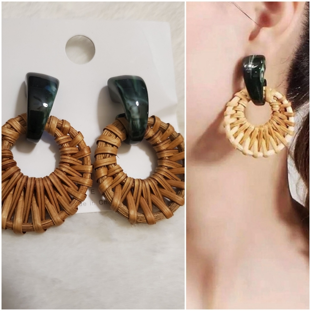 New Woven Rattan and Green Acrylic Earrings - Picture 6 of 6